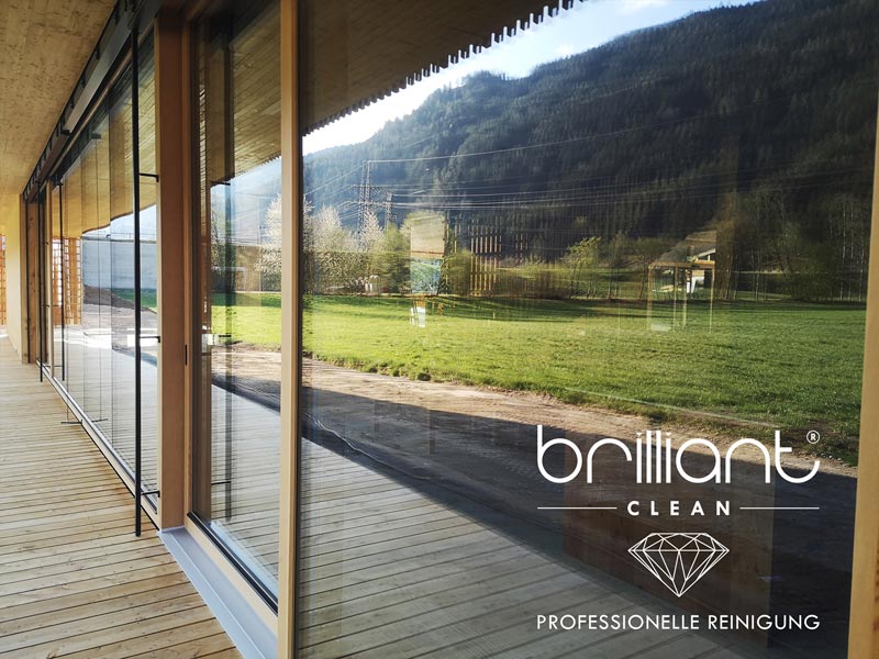 Fensterreinigung von Brilliant-Clean